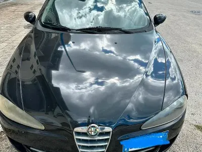 Usata Alfa Romeo 147 150 CV (110 kW) 2008 Nero Utilitaria