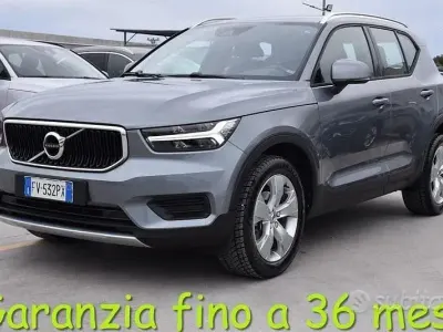 Usata Volvo XC40 Momentum 150 CV (110 kW) 2019 Grigio SUV
