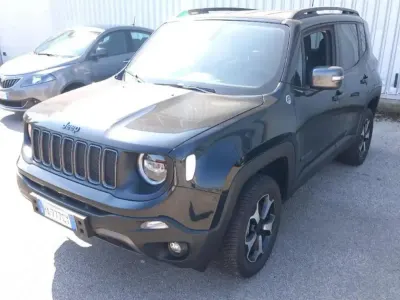 Usata Jeep Renegade 241 CV (177 kW) 2025 Nero / pastello SUV