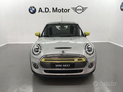 Usata Mini Cooper SE 135 kW (184 CV) 2020 Argento Utilitaria