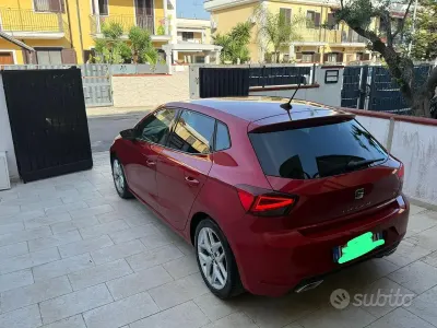 Usata Seat Ibiza FR 95 CV (69 kW) 2019 Rosso Utilitaria