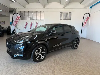 Second-hand Ford Puma ST-Line 125 CP (91 kW) 2025 Negru SUV