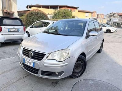 Usata VW Polo Trendline 64 CV (47 kW) 2007 Argento Utilitaria
