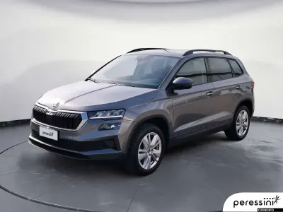 Usata Skoda Karoq Executive 150 CV (110 kW) 2025 Grigio graphite metallizzato SUV