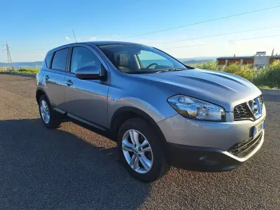 Usata Nissan Qashqai Acenta 110 CV (80 kW) 2011 Argento SUV