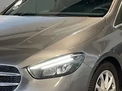 Usata Mercedes 180 Premium 116 CV (85 kW) 2020 Berlina