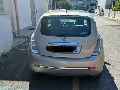 Usata Lancia Ypsilon 69 CV (50 kW) 2007 Utilitaria