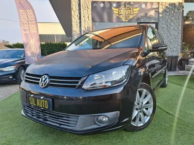 Usata VW Touran 105 CV (77 kW) 2011 Grigio Monovolume