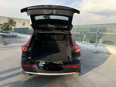 Usata Volvo XC40 Core 129 CV (94 kW) 2023 Nero SUV