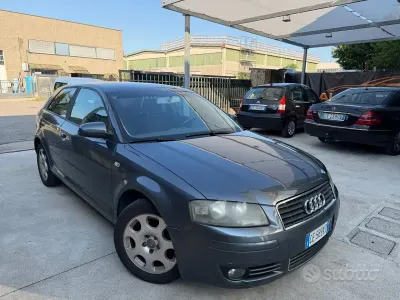 Usata Audi A3 Sport 102 CV (75 kW) 2003 Grigio Utilitaria