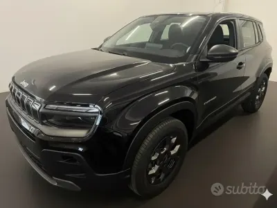 Nuova Jeep Avenger Longitude 101 CV (74 kW) 2025 Nero SUV