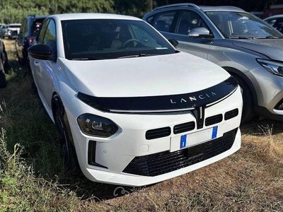 Usata Lancia Ypsilon 110 CV (80 kW) 2025 Bianco Utilitaria