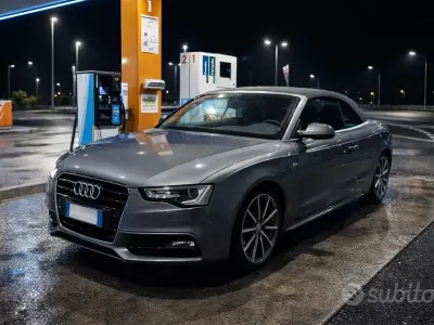 Usata Audi A5 Cabriolet S-Line 190 CV (139 kW) 2014 Grigio Cabrio
