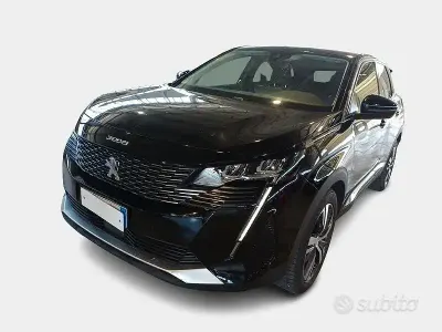 Usata Peugeot 3008 Allure 130 CV (95 kW) 2022 Nero SUV