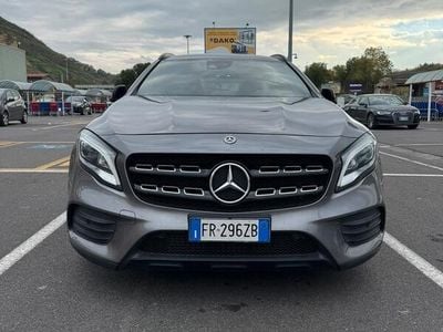 Usata Mercedes GLA200 Premium 136 CV (100 kW) 2018 Grigio SUV