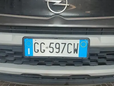 Usata Opel Crossland 83 CV (61 kW) 2021 Grigio SUV
