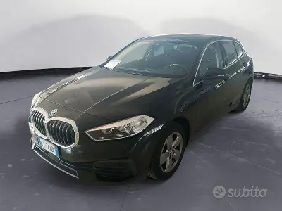 Usata BMW 116 Advantage 116 CV (85 kW) 2022 Nero Utilitaria