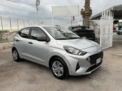 Usata Hyundai i10 Prime 67 CV (49 kW) 2022 Grigio Utilitaria