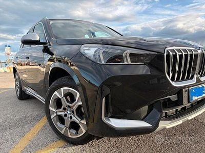 Begagnad BMW X1 xLine 136 HK (100 kW) 2023 Svart SUV
