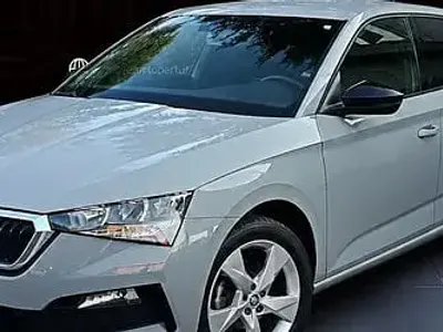 Usata Skoda Octavia Style 150 CV (110 kW) 2020 Grigio Station wagon