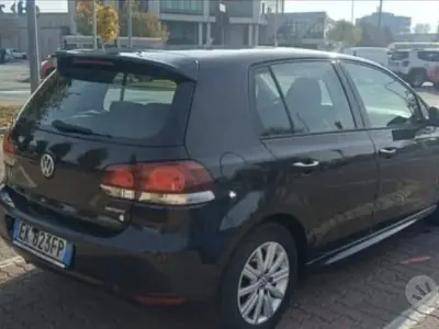 Usata VW Golf VI 105 CV (77 kW) 2011 Utilitaria