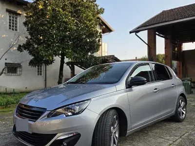 Usata Peugeot 308 Allure 120 CV (88 kW) 2015 Grigio Berlina