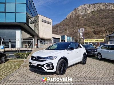 Usata VW T-Roc R-line 116 CV (85 kW) 2023 Bianco SUV
