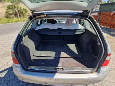 Occasion Mercedes E220 150 ch (110 kW) 2005 Gris Break