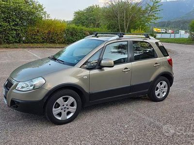 Usata Fiat Sedici Emotion 120 CV (88 kW) 2006 Marrone SUV