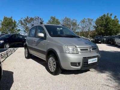 Occasion Fiat Panda Climbing 69 ch (50 kW) 2011 Gris Citadine