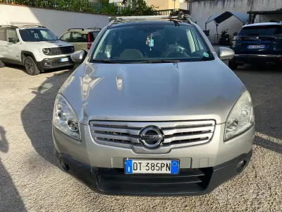 Usata Nissan Qashqai 150 CV (110 kW) 2008 Grigio SUV