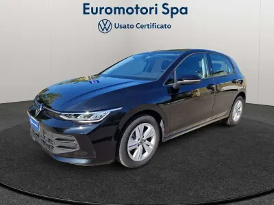 Usata VW Golf VIII Life 116 CV (85 kW) 2025 Nero Berlina