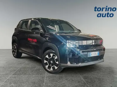 Nuova Fiat Grande Panda Icon 101 CV (74 kW) 2026 Nero Utilitaria