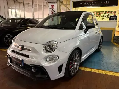 Usata Abarth 595C Competizione 179 CV (131 kW) 2022 Grigio Cabrio