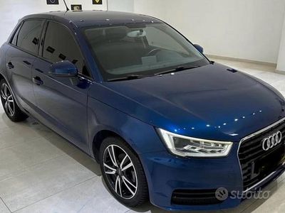 Usata Audi A1 90 CV (66 kW) 2016 Blu Utilitaria