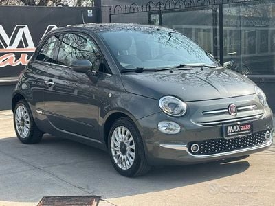 Käytetty Fiat 500 Lounge 69 HP (50 kW) 2016 Harmaa Sedan
