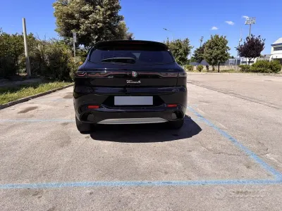 Usata Alfa Romeo Tonale Ti 131 CV (96 kW) 2024 Nero SUV