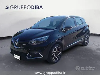 Usata Renault Captur 90 CV (66 kW) 2014 Nero SUV