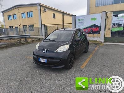 Usata Peugeot 107 68 CV (50 kW) 2007 Nero Utilitaria