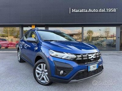 Usata Dacia Sandero Expression 101 CV (74 kW) 2023 Blu Berlina