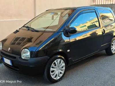 Usata Renault Twingo Authentique 58 CV (42 kW) 2003 Nero Utilitaria