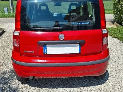 Usata Fiat Panda Dynamic 69 CV (50 kW) 2012 Rosso Utilitaria