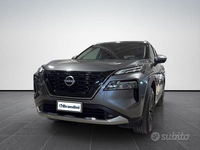 Usata Nissan X-Trail Tekna 213 CV (156 kW) 2025 Grigio piombo SUV