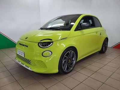 Usata Abarth 500e Scorpionissima 47 kW (64 CV) 2023 Verde Utilitaria