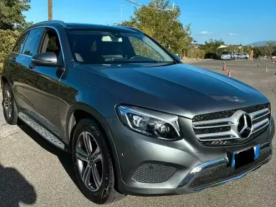 Usata Mercedes GLC220 2018 Grigio SUV