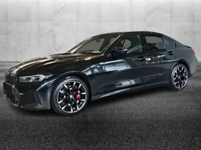 Usata BMW 330 M Sport 245 CV (180 kW) 2025 Nero Berlina