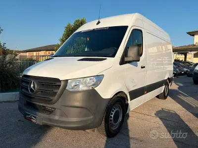 Usata Mercedes Sprinter 114 CV (83 kW) 2022 Bianco Furgone