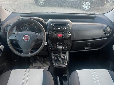 Usata Fiat Qubo Dynamic 75 CV (55 kW) 2015 Blu Monovolume