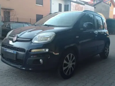 Usata Fiat Panda Easy 69 CV (50 kW) 2016 Blu/azzurro Utilitaria