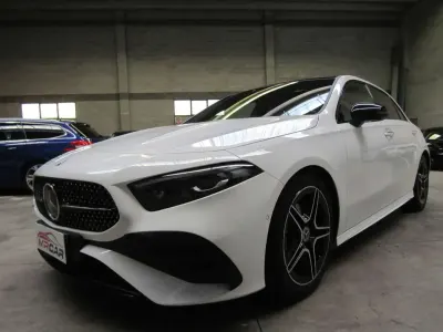 Usata Mercedes A180 AMG Line Premium Plus 136 CV (100 kW) 2024 Bianco Berlina